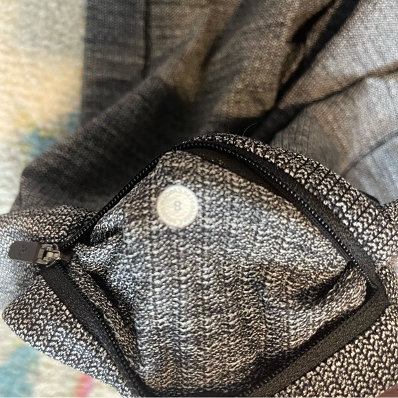 Lululemon Speed Up Tight in Houndstooth 8 - Picture 6 of 6